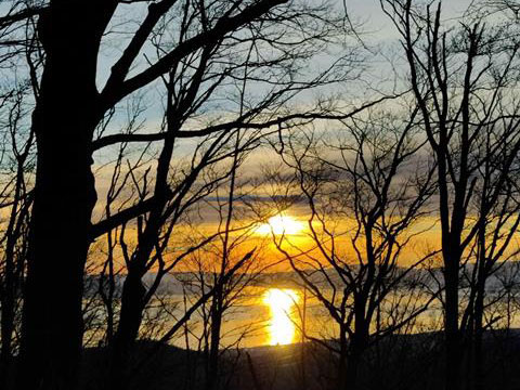 Autogeni trening i stresna zanimanja, zrake sunca otapaju led stvoren pod stresom 